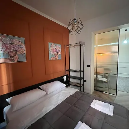 Apartment Myslym Shyri *